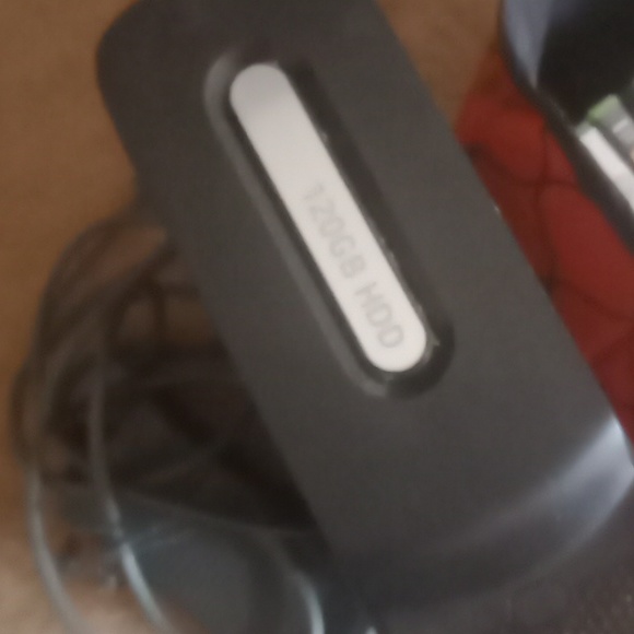 Xbox 360 w/12 games - Picture 4 of 7